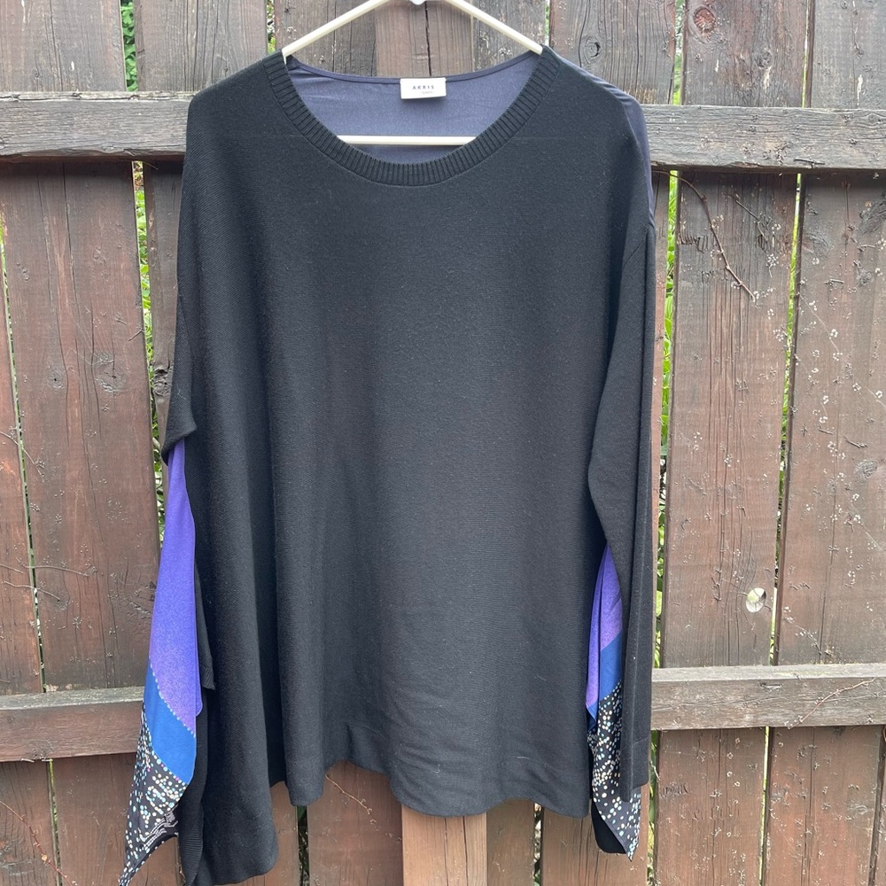 Akris Punto Twilight City Tunic - Wool/Silk
Size 12